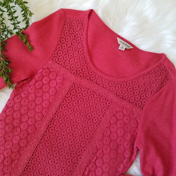 5/$30 Lucky Brand Coral Red Crochet Overlay Top - Picture 4 of 8